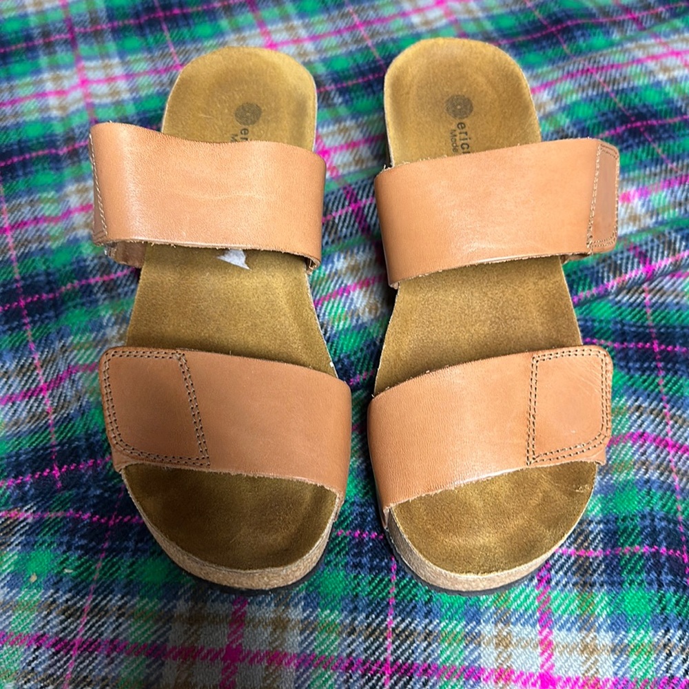 Eric Michael Wedges - image 3